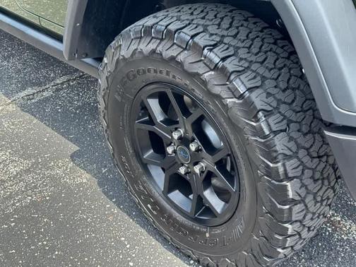 Sarge Green Clearcoat 2024 Jeep Wrangler 4xe Sport