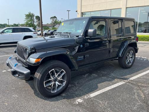2024 Jeep Wrangler 4xe Sport
