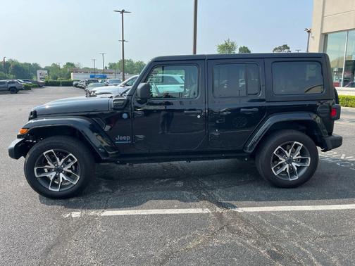 2024 Jeep Wrangler 4xe Sport
