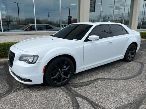 2023 Chrysler 300 S