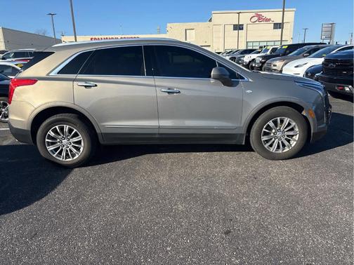 2017 Cadillac XT5 Luxury