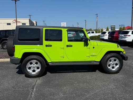 2013 Jeep Wrangler Unlimited Sahara