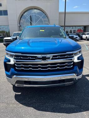 Glacier Blue Metallic 2022 Chevrolet Silverado 1500 LTZ