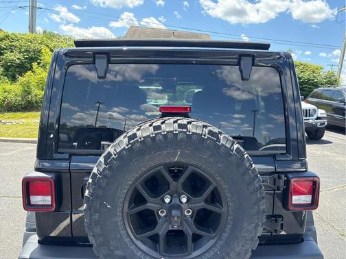 Black Clearcoat 2024 Jeep Wrangler Sport