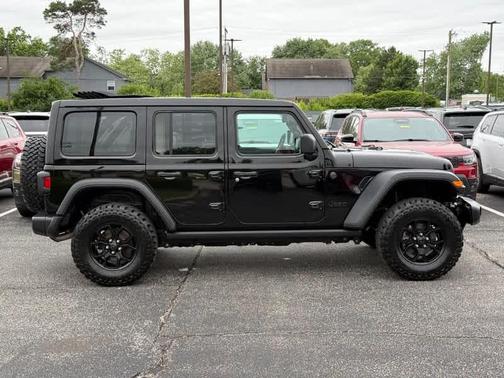 Black Clearcoat 2024 Jeep Wrangler Sport