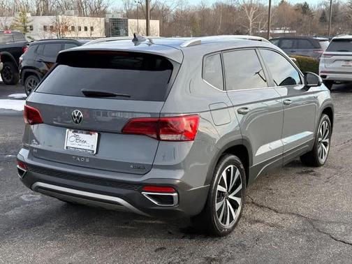 2022 Volkswagen Taos 1.5T SE