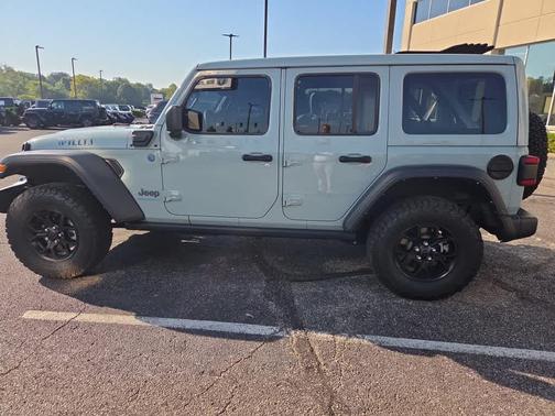 Earl Clearcoat 2024 Jeep Wrangler 4xe Sport