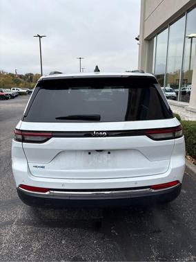 2024 Jeep Grand Cherokee 4xe Base