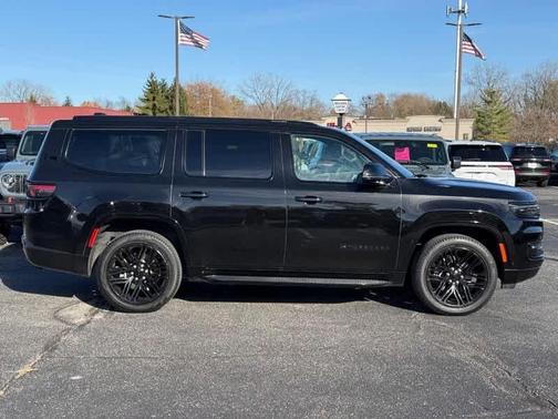 2024 Jeep Wagoneer Series II