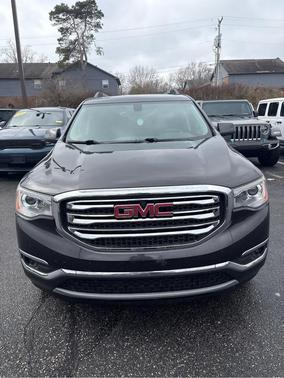 2017 GMC Acadia SLE-2