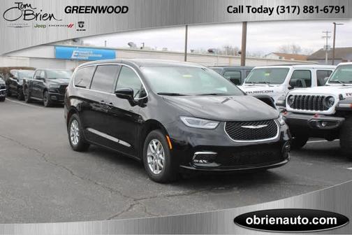 2025 Chrysler Pacifica Select