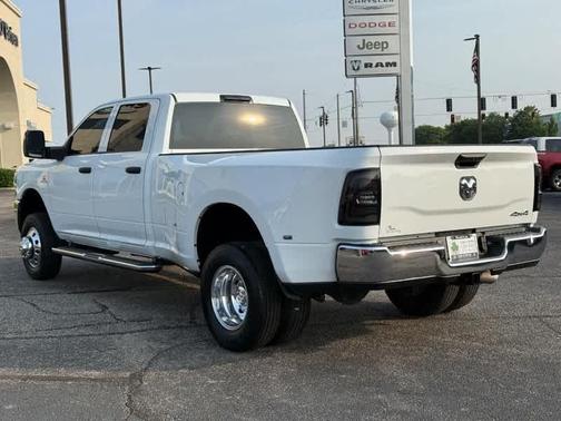 2024 RAM 3500 Tradesman