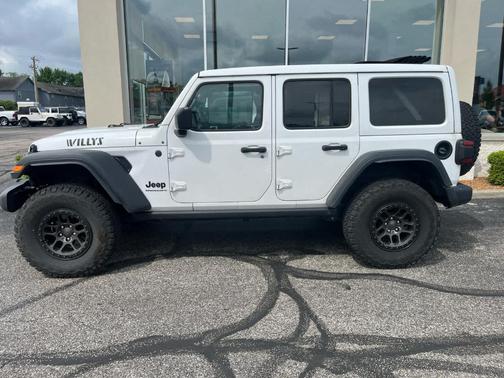 2023 Jeep Wrangler Sport