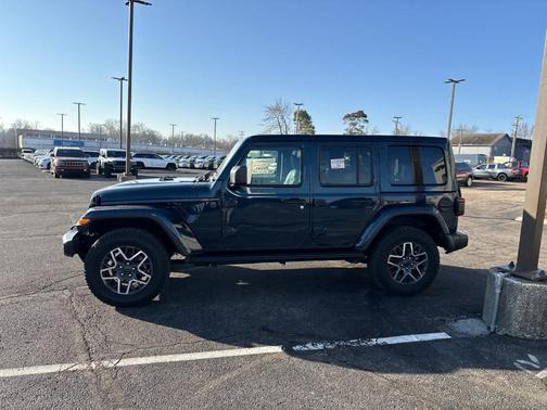 2025 Jeep Wrangler Sahara