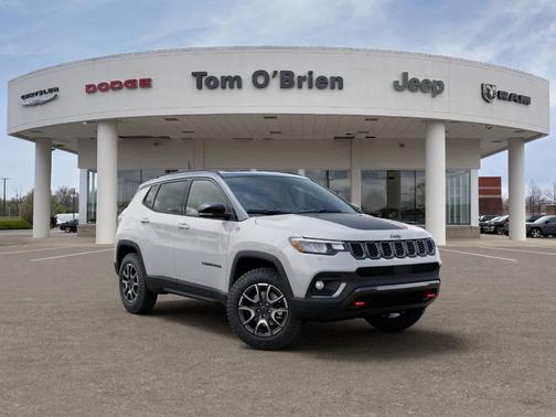 Bright White Clearcoat 2026 Jeep Compass Trailhawk