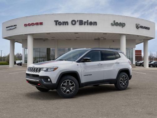 Bright White Clearcoat 2026 Jeep Compass Trailhawk