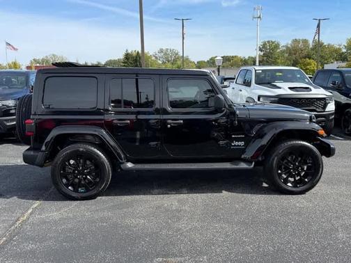 2023 Jeep Wrangler 4xe Sahara
