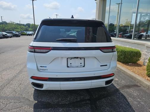 Bright White Clearcoat 2023 Jeep Grand Cherokee 4xe Base