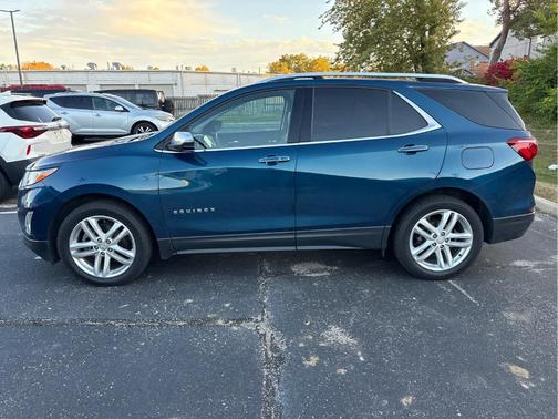 2020 Chevrolet Equinox Premier w/2LZ