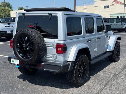 2022 Jeep Wrangler Unlimited 4xe Sahara