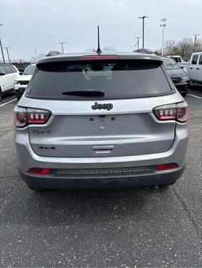 2022 Jeep Compass Altitude
