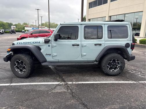 Earl Clearcoat 2023 Jeep Wrangler 4xe Rubicon