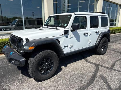 Bright White Clearcoat 2024 Jeep Wrangler 4xe Sport