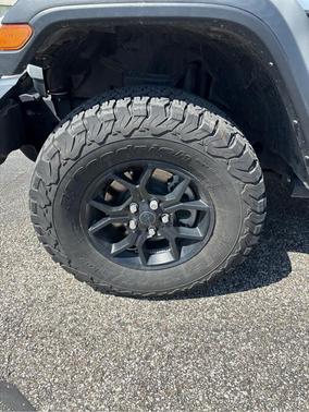 Bright White Clearcoat 2024 Jeep Wrangler 4xe Sport