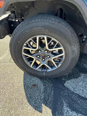 Black Clearcoat 2026 Jeep Wrangler Sahara