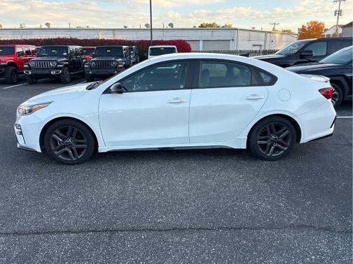 2021 Kia Forte GT-Line