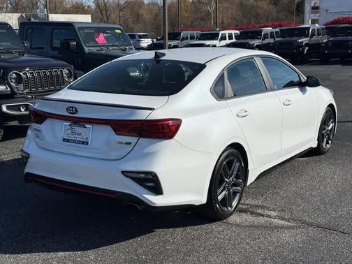 2021 Kia Forte GT-Line