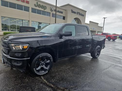 Diamond Black 2024 RAM 1500 Tradesman