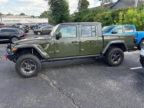 Sarge Green Clearcoat 2021 Jeep Gladiator Rubicon