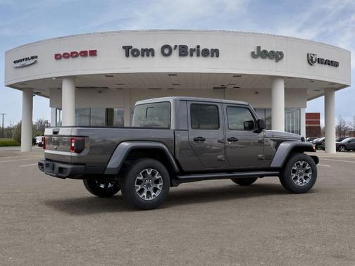 Granite Crystal Clearcoat Metallic 2026 Jeep Gladiator Sport