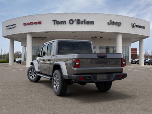 Granite Crystal Clearcoat Metallic 2026 Jeep Gladiator Sport