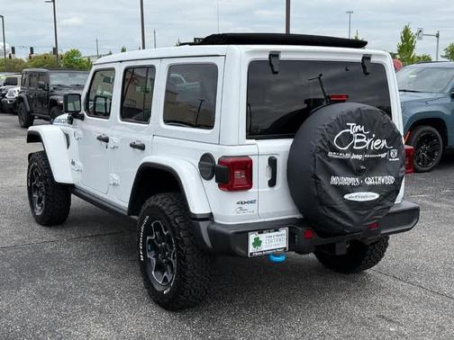 Bright White Clearcoat 2023 Jeep Wrangler 4xe Rubicon