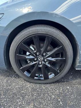 2023 Mazda Mazda3 2.5 S Carbon Edition