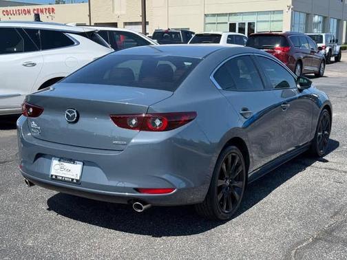2023 Mazda Mazda3 2.5 S Carbon Edition
