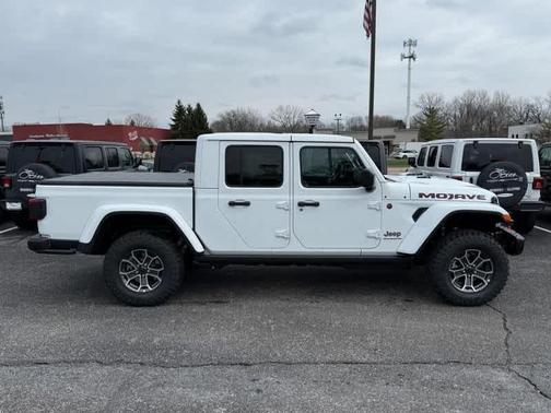 2026 Jeep Gladiator Mojave