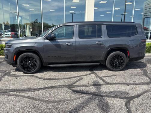 Metallic 2025 Jeep Wagoneer L Series II