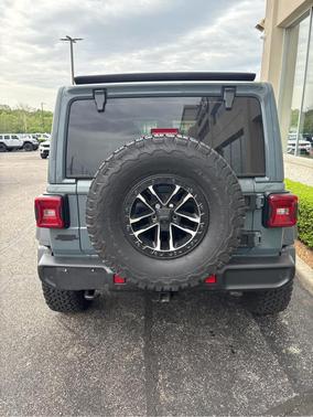 Anvil Clearcoat 2024 Jeep Wrangler Sport