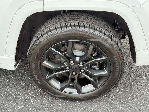 Bright White Clearcoat 2023 Jeep Grand Cherokee 4xe Base