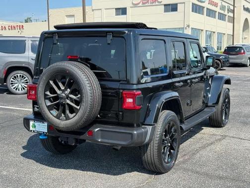 2022 Jeep Wrangler Unlimited 4xe Sahara