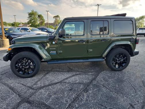 2022 Jeep Wrangler Unlimited 4xe Sahara