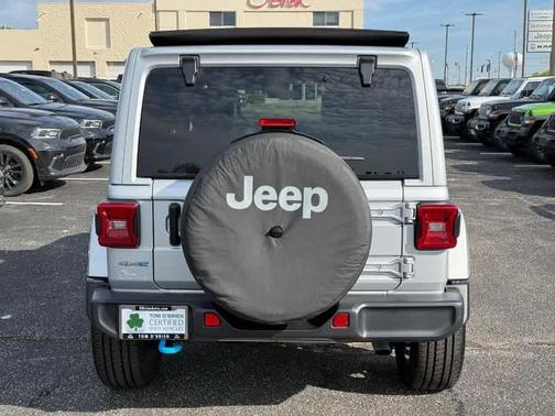 2022 Jeep Wrangler Unlimited 4xe Sahara