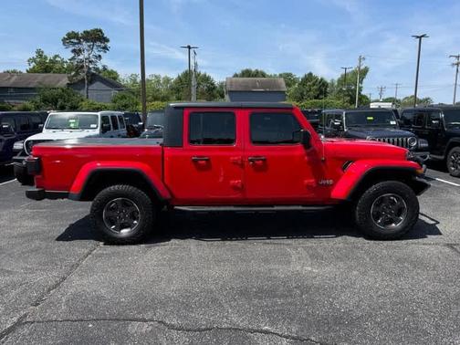 Firecracker Red 2020 Jeep Gladiator Overland