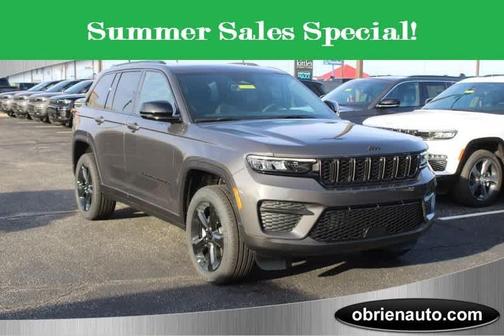 2025 Jeep Grand Cherokee Laredo