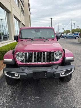 Limited Edition Tuscadero Pearlcoat 2024 Jeep Wrangler Sahara