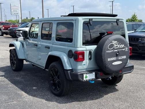 Earl Clearcoat 2024 Jeep Wrangler 4xe Sahara