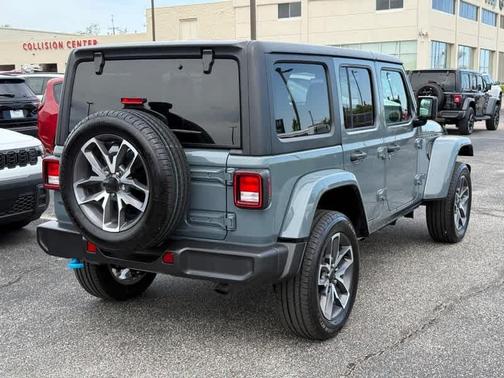 Anvil Clearcoat 2024 Jeep Wrangler 4xe Sport